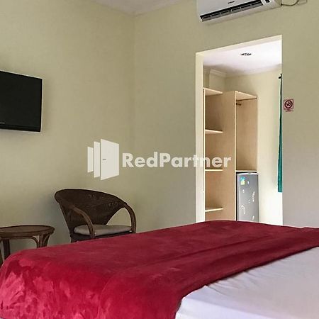 Pondok Mesari RedPartner Near Legian Beach Exterior foto