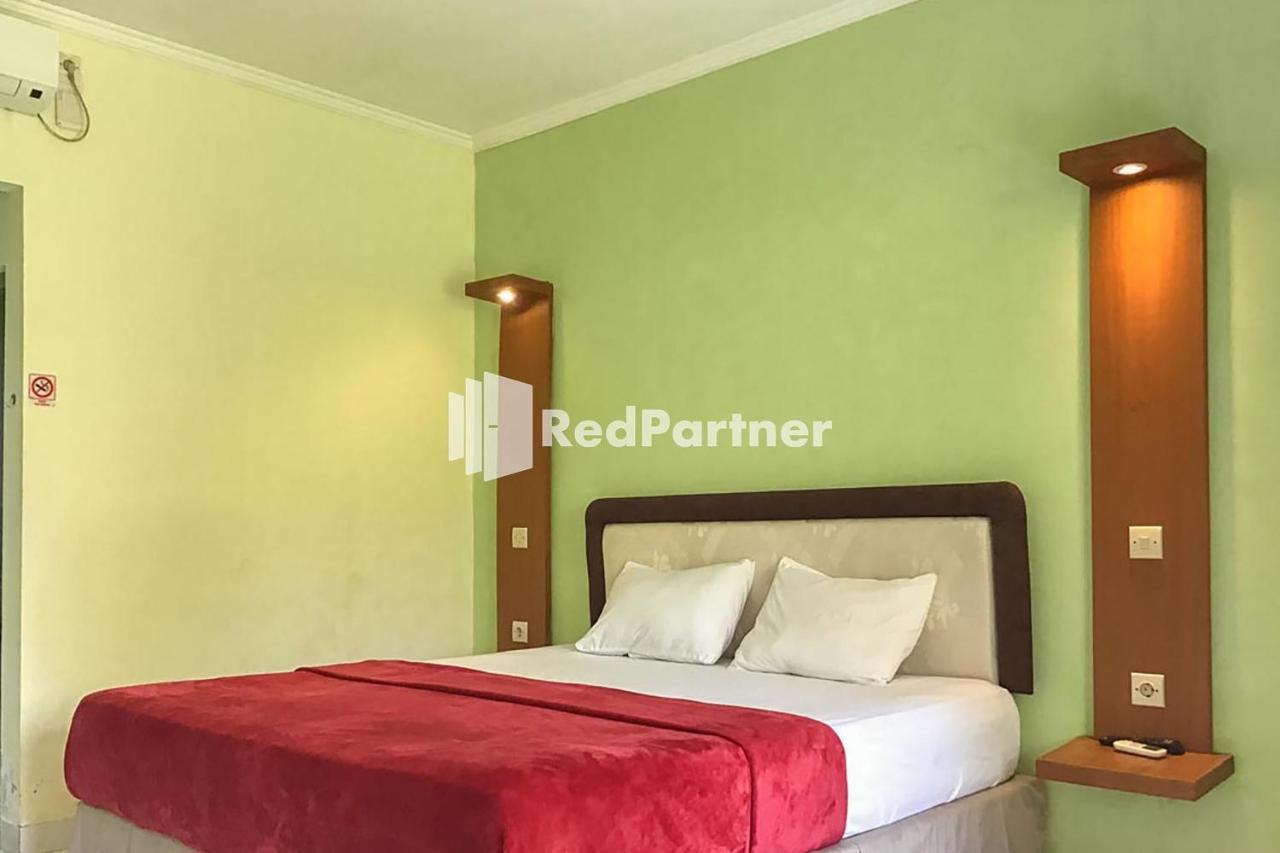 Pondok Mesari RedPartner Near Legian Beach Exterior foto