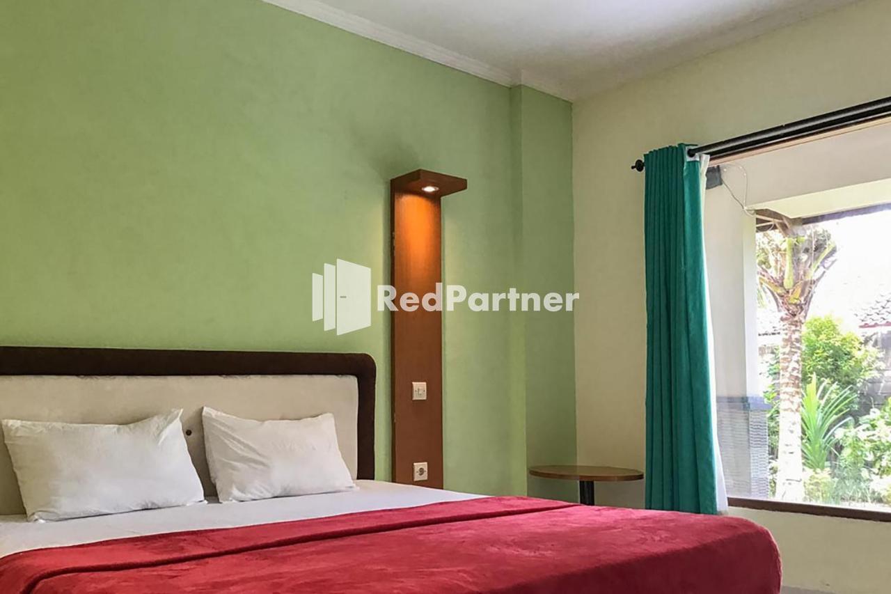 Pondok Mesari RedPartner Near Legian Beach Exterior foto